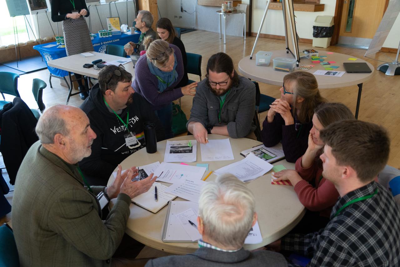 Round table discussion at DCRF Forum