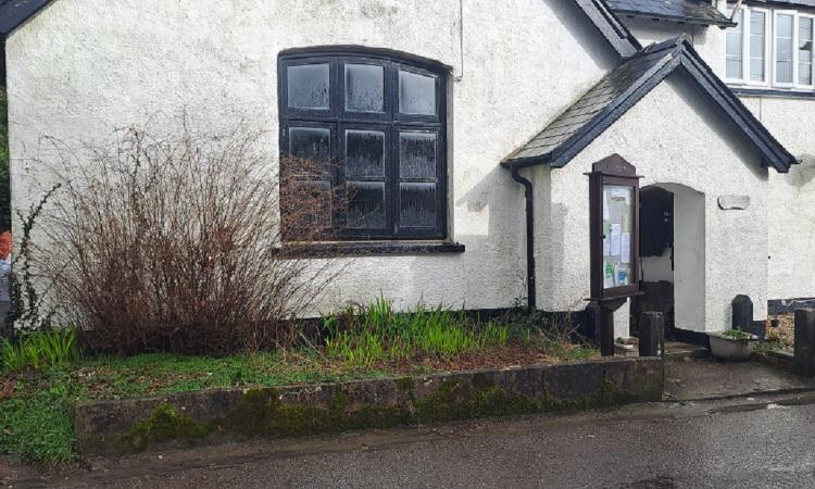 Romansleigh School House